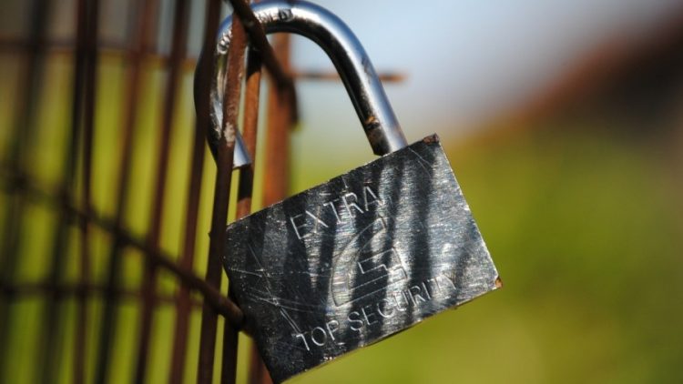 پروتکل های VPN تحت اثر منفی نقض Port Fail